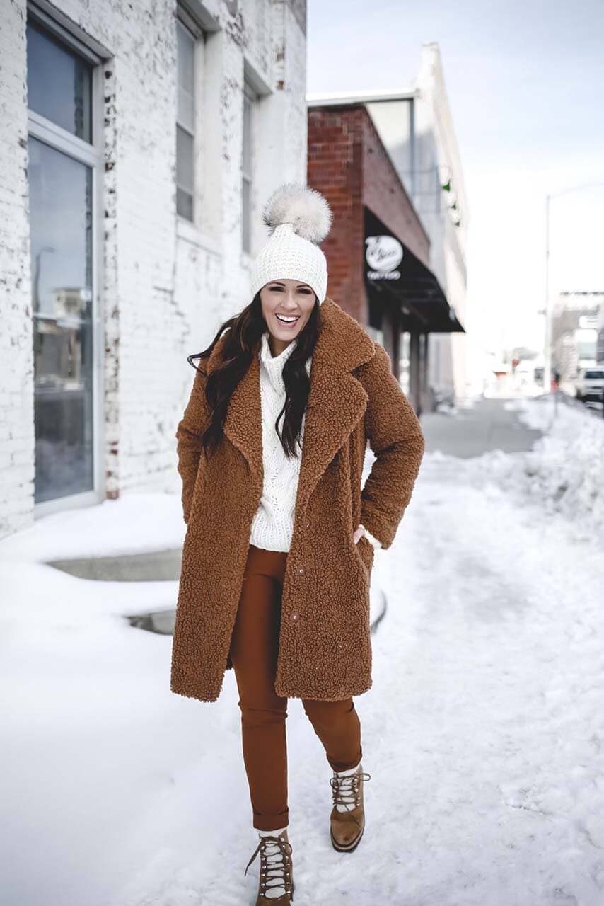 How to Style Neutrals from the Same Color Palette